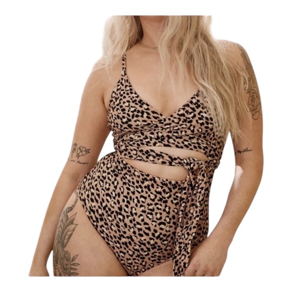 aerie Other - Aerie Leopard Print One Piece Swimsuit Wrap Full Coverage Womens Medium